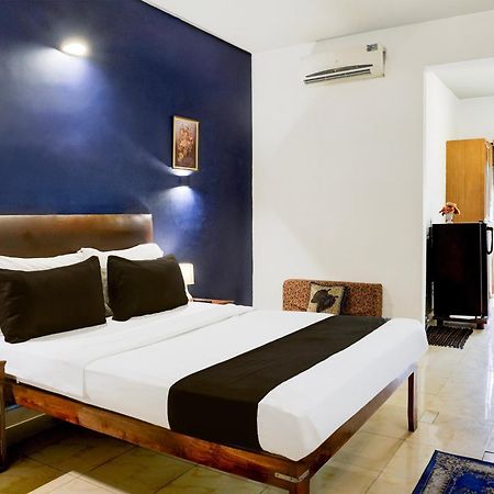 Super Townhouse Кандолим Екстериор снимка