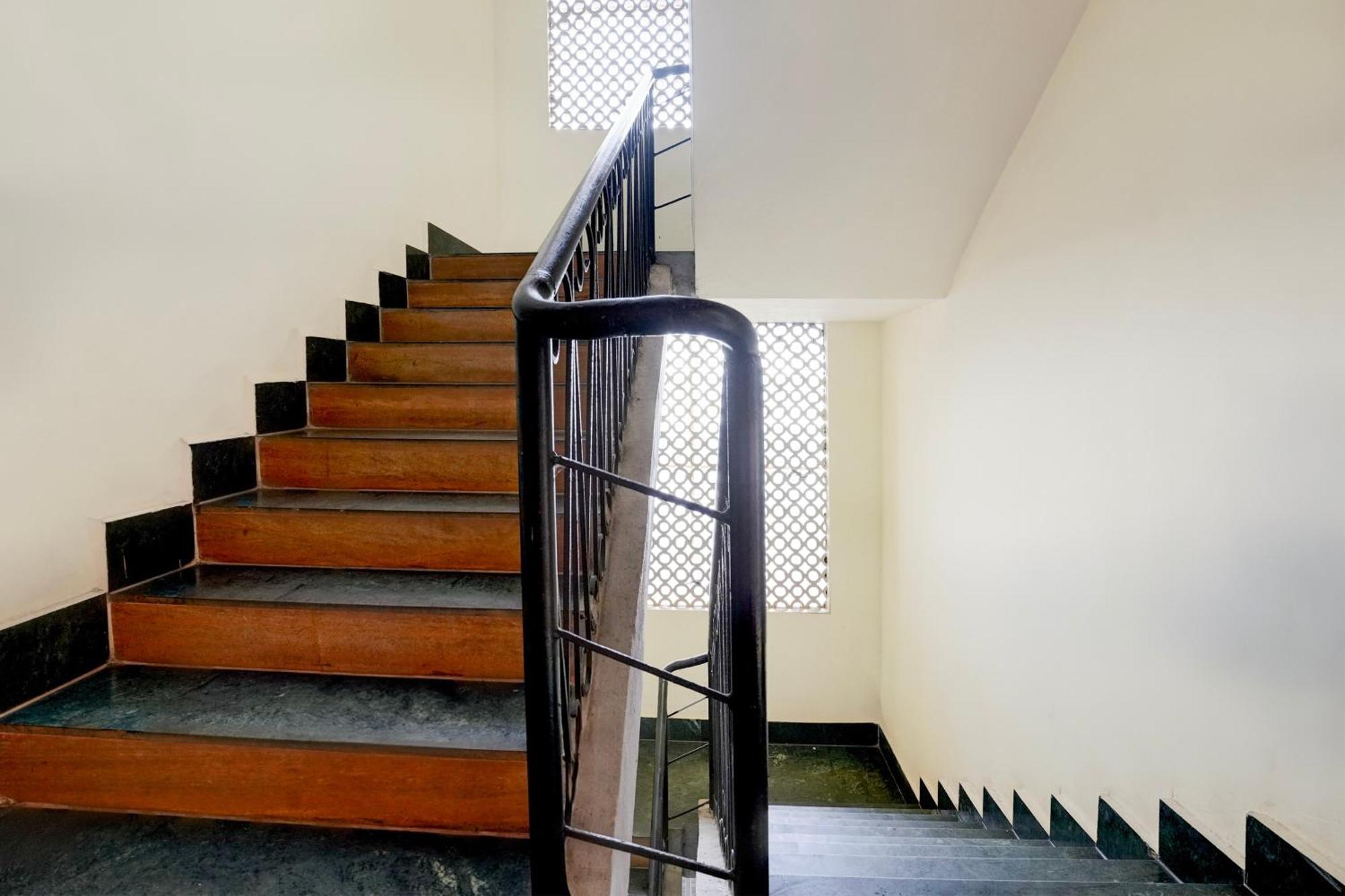 Super Townhouse Кандолим Екстериор снимка
